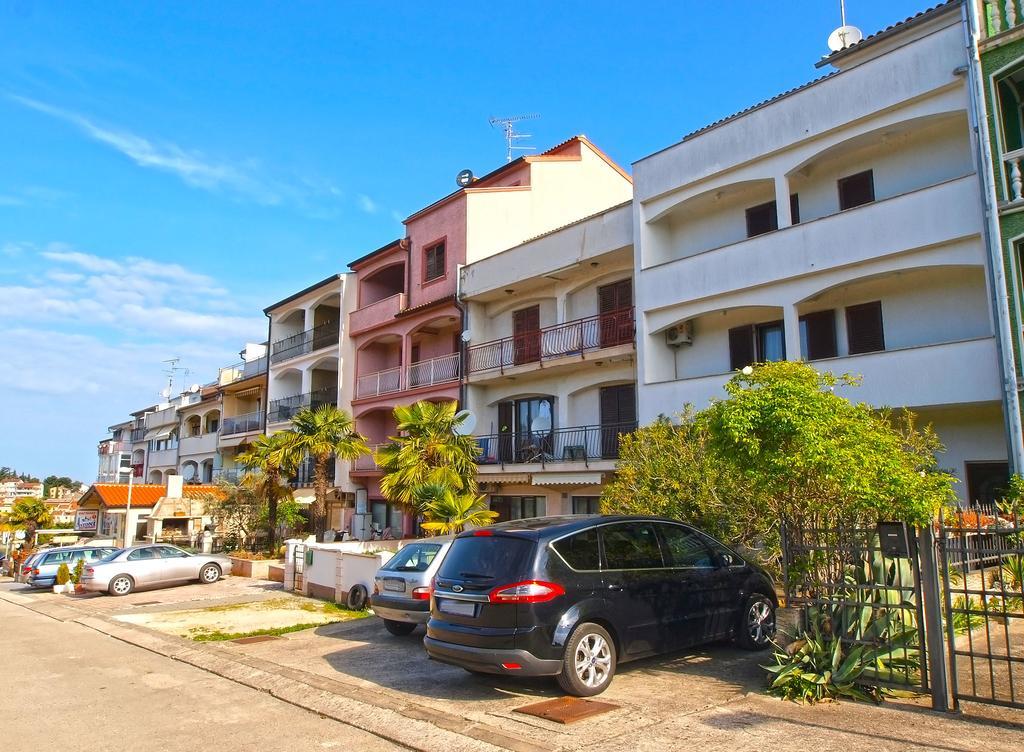 Apartments Dubravka 1315 Vrsar Ngoại thất bức ảnh